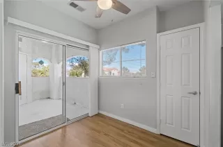 Photo #5: 2773181 Listing 