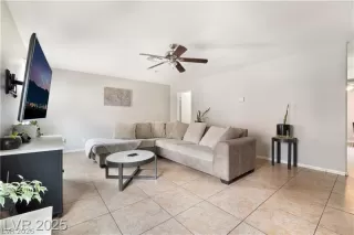 Photo #2: 2773194 Listing 