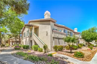 Photo #1: 2773198 Listing 