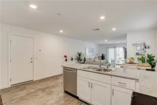 Photo #6: 2773216 Listing 