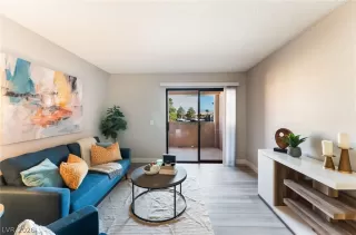 Photo #4: 2773237 Listing 