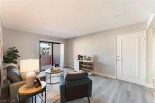 Photo #5: 2773237 Listing 