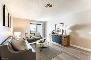 Photo #2: 2773272 Listing 