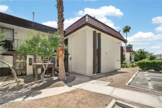 Photo #2: 2773282 Listing 