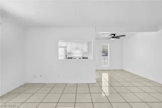 Photo #4: 2773282 Listing 