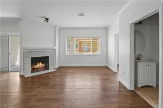 Photo #3: 2773299 Listing