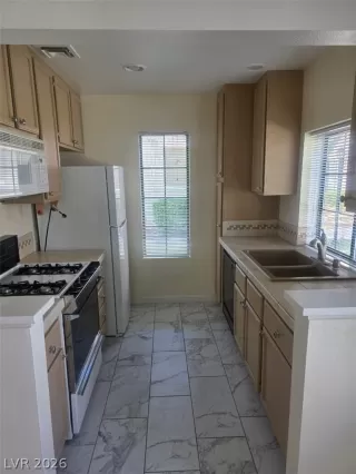 Photo #1: 2773328 Listing 