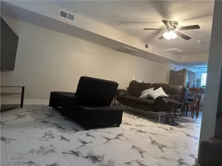 Photo #2: 2773329 Listing 