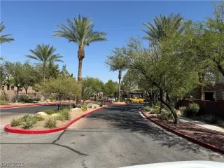 Photo #2: 2773331 Listing 