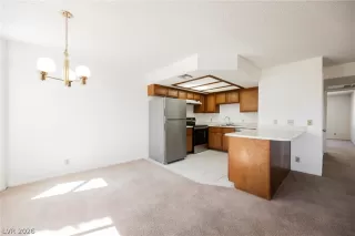 Photo #6: 2773383 Listing 