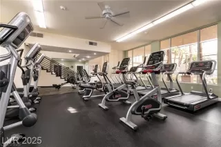 Photo #2: 2773388 Listing 