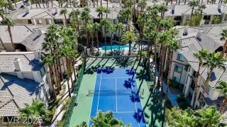 Photo #3: 2773388 Listing 