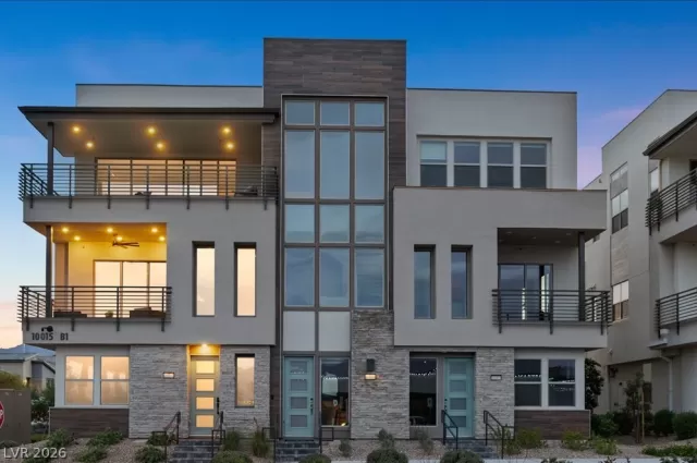 MLS: 2773397 Condo For Sale