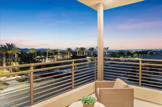 Photo #2: 2773397 Listing 