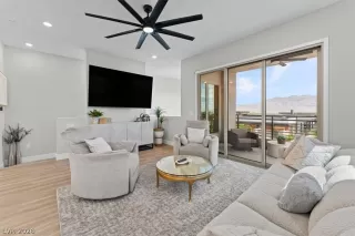 Photo #3: 2773397 Listing 