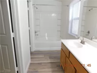 Photo #4: 2773429 Listing 