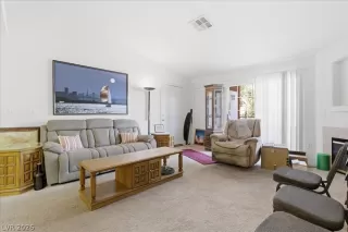 Photo #6: 2773454 Listing