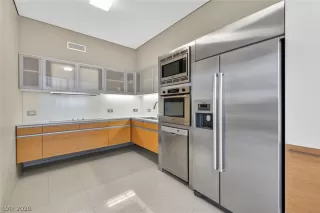 Photo #5: 2773465 Listing 