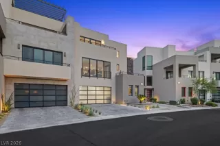 Photo #5: 2773470 Listing 