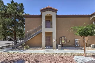 Photo #3: 2773488 Listing