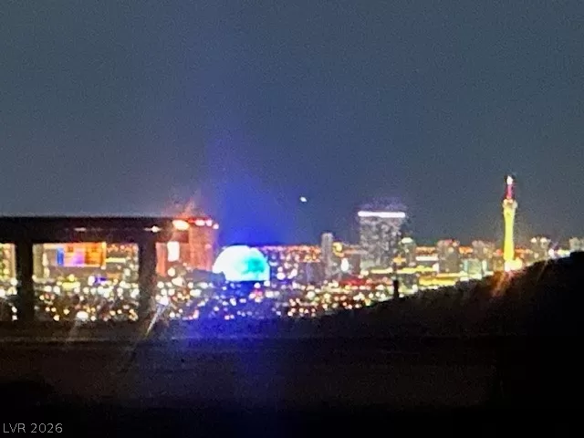 MLS: 2773493 Condo For Sale