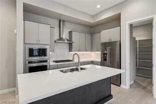 Photo #6: 2773493 Listing 