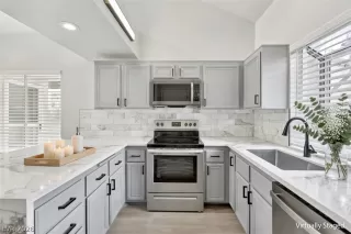 More Details about MLS # 2773501 : 8913 ANTIOCH WAY