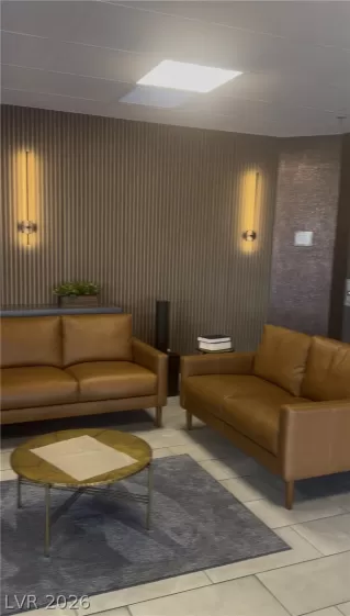 Photo #5: 2773510 Listing 