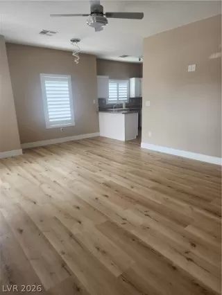 Photo #2: 2773519 Listing 