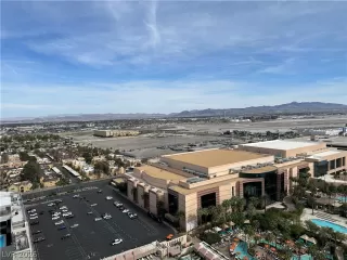 Photo #3: 2773528 Listing 