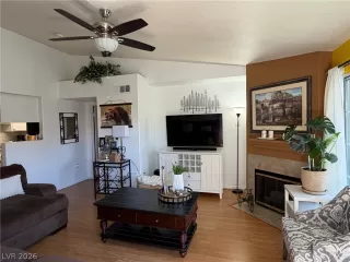 Photo #2: 2773532 Listing 