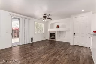 Photo #3: 2773621 Listing