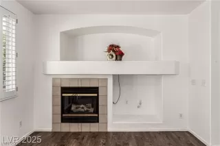 Photo #4: 2773621 Listing