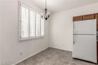 Photo #6: 2773621 Listing