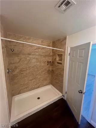 Photo #2: 2773631 Listing 