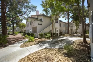 Photo #2: 2773641 Listing 