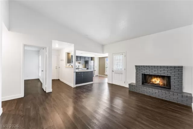 MLS: 2773684 Condo For Sale