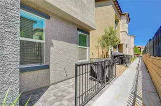 Photo #3: 2773690 Listing 