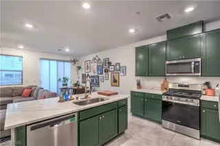 Photo #4: 2773693 Listing 