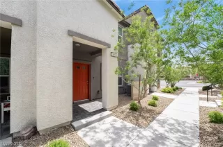 Photo #1: 2773741 Listing 