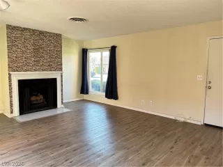 Photo #1: 2773750 Listing 