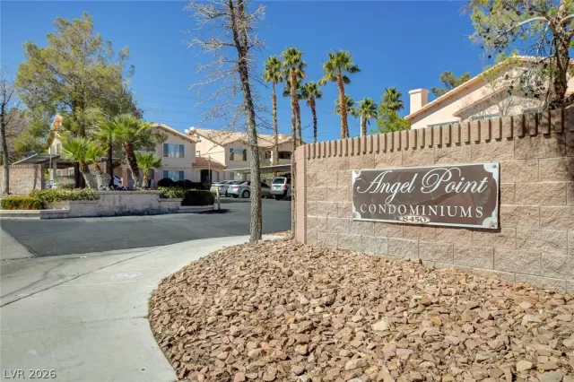 MLS: 2773780 Condo For Sale