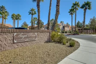 Photo #1: 2773780 Listing 