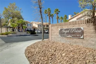 Photo #2: 2773780 Listing 