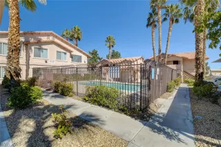 Photo #5: 2773780 Listing 