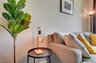 Photo #4: 2773784 Listing 