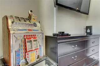 Photo #6: 2773784 Listing 