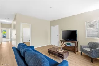 Photo #2: 2773805 Listing 