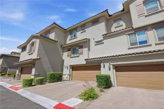 Photo #4: 2773829 Listing 