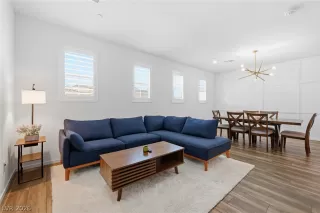 Photo #5: 2773829 Listing 